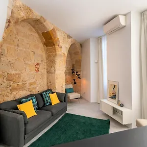 Be Local - Historic House Of Santo Andre In Alfama - Apartment