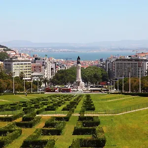 Dom Carlos Liberty Ξενοδοχείο